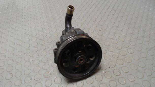Foto: PUMPE SERVOLENKUNG eines Ford Focus Turnier Comfort