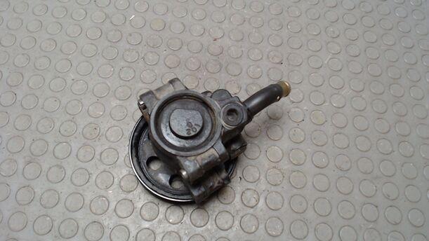 Foto: PUMPE SERVOLENKUNG eines Ford Focus Turnier Comfort