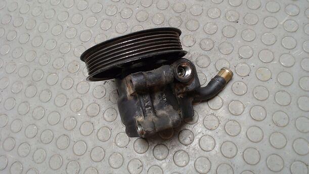 Foto: PUMPE SERVOLENKUNG eines Ford Focus Turnier Comfort