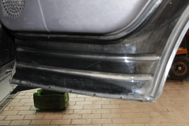 Foto: TÜR HINTEN RECHTS ( KURZ ) eines Mercedes-Benz A 140 TS