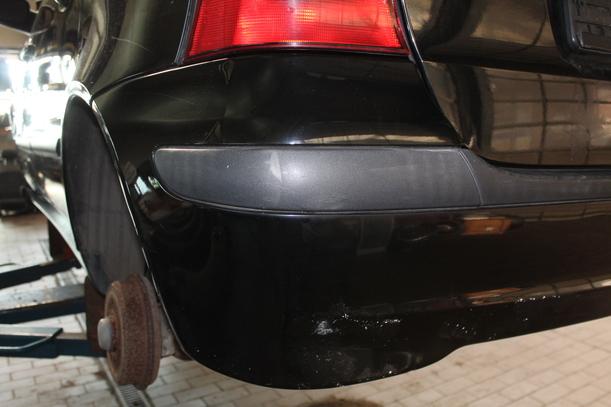 Foto: STOSSFÄNGER / STOßSTANGE HINTEN eines Mercedes-Benz A 140 TS