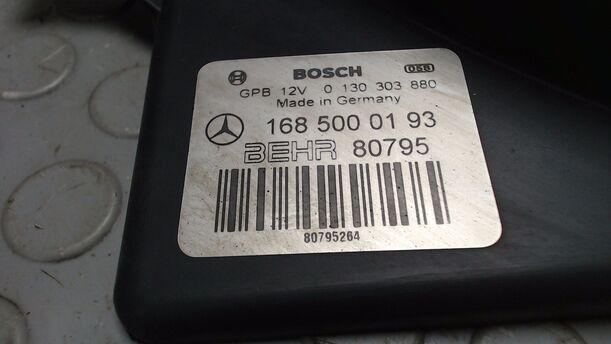 Foto: ELEKTROLÜFTER eines Mercedes-Benz A 140 TS