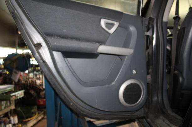 Foto: TÜR HINTEN LINKS eines Smart smart forfour TS