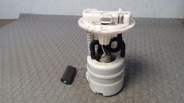 Foto: KRAFTSTOFFPUMPE eines Renault Modus 1.2 16V TS