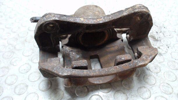 Foto: BREMSSATTEL VORN LINKS eines Hyundai Accent 1.4 TS