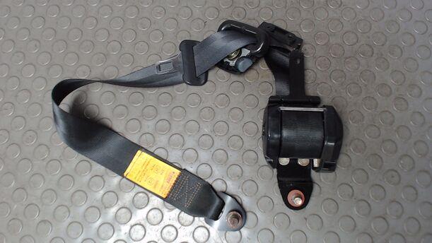 Foto: SICHERHEITSGURT VORN RECHTS ( 4/5 TÜRER ) eines Hyundai Accent 1.3i Automatik TS