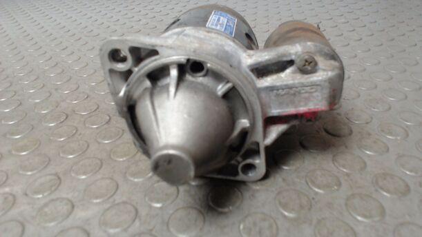 Foto: ANLASSER / STARTER MANDO eines Hyundai Accent 1.3i Automatik TS