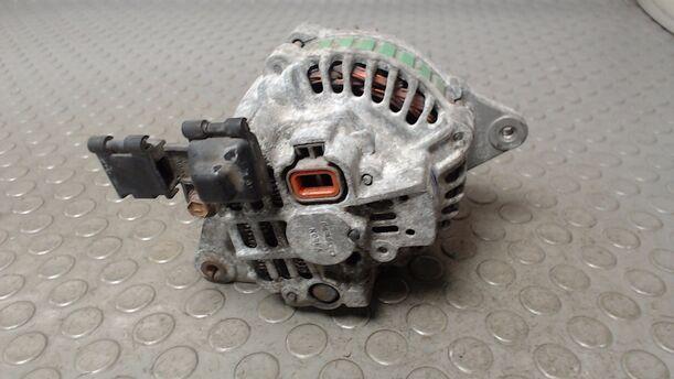 Foto: LICHTMASCHINE eines Hyundai Accent 1.3i Automatik TS