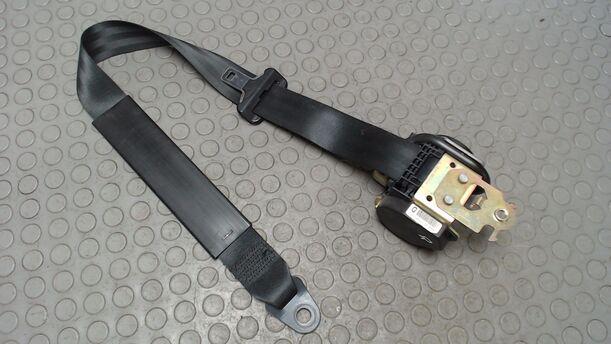 Foto: SICHERHEITSGURT VORN RECHTS (CABRIO) eines Peugeot 206 CC 135
