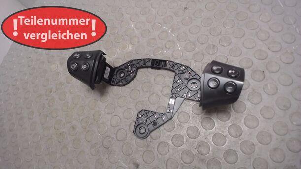 Foto: SCHALTER LENKRAD / BEDIENHEIT eines Mercedes-Benz A 150 TS