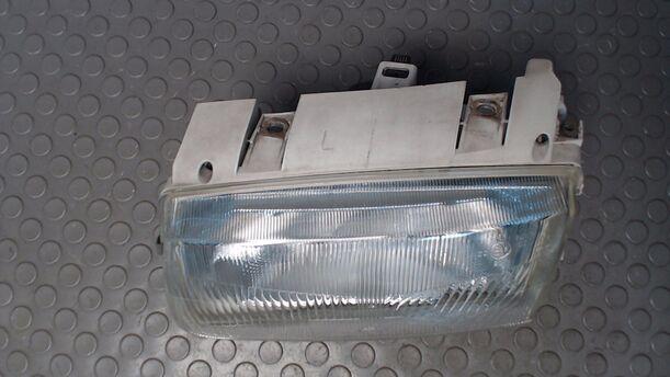 Foto: SCHEINWERFER LINKS eines VW Polo 45 TS