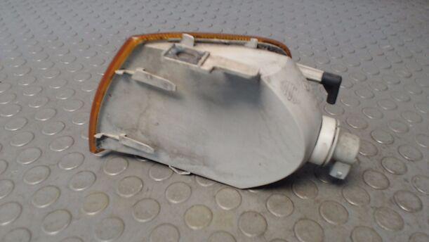 Foto: BLINKER RECHTS eines VW Polo 45 TS