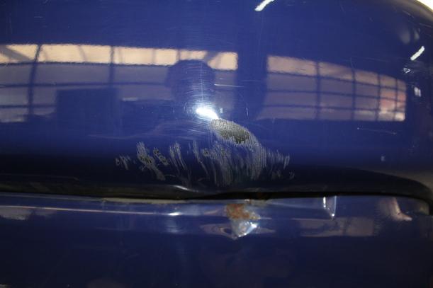 Foto: STOSSFÄNGER/ STOßSTANGE OBERTEIL HINTEN eines VW Polo 45 TS