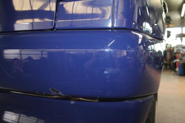 Foto: STOSSFÄNGER/ STOßSTANGE OBERTEIL HINTEN eines VW Polo 45 TS