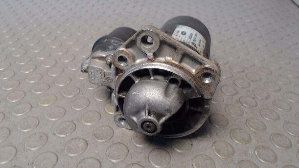 Foto: ANLASSER / STARTER eines VW Polo 45 TS