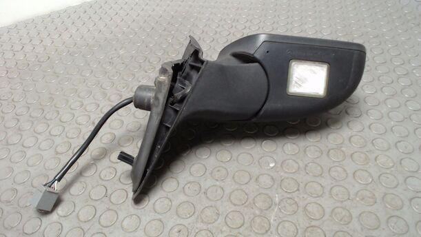 Foto: AUSSENSPIEGEL ELEKTRISCH VERSTELLBAR RECHTS eines Ford Mondeo 3.0 Turnier V6 255 592/Z24