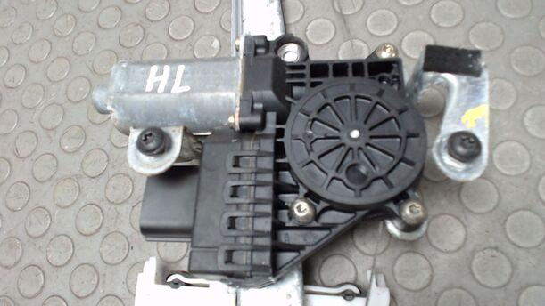 Foto: ELEKTRISCHE FENSTERHEBER HINTEN LINKS eines Ford Mondeo 3.0 Turnier V6 255 592/Z24
