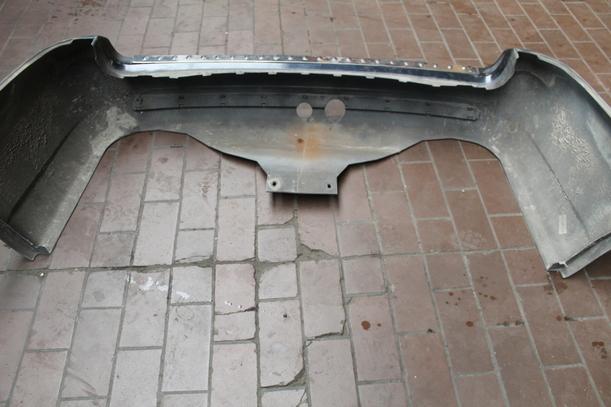 Foto: STOSSFÄNGER / STOßSTANGE HINTEN ( FACELIFT / ST ) eines Ford Mondeo 3.0 Turnier V6 TS