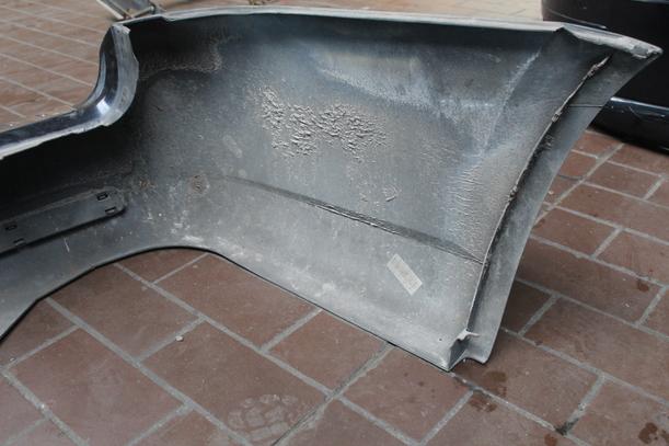 Foto: STOSSFÄNGER / STOßSTANGE HINTEN ( FACELIFT / ST ) eines Ford Mondeo 3.0 Turnier V6 TS