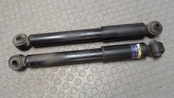 Foto: STOSSDÄMPFERPAAR HINTEN eines Ford Mondeo 3.0 Turnier V6 255 592/Z24