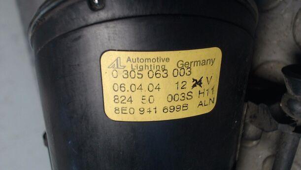 Foto: NEBELSCHEINWERFER LINKS eines Audi A4 Avant 2.5 TDI quattro TS