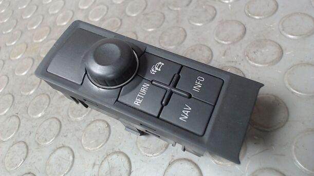 Foto: NAVISCHALTER/ SCHALTER NAVIGATION eines Audi A4 Avant 2.5 TDI quattro TS
