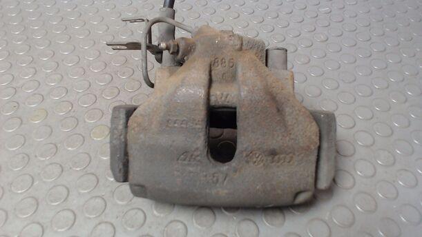 Foto: BREMSSATTEL VORN LINKS eines Audi A4 Avant 2.5 TDI quattro TS