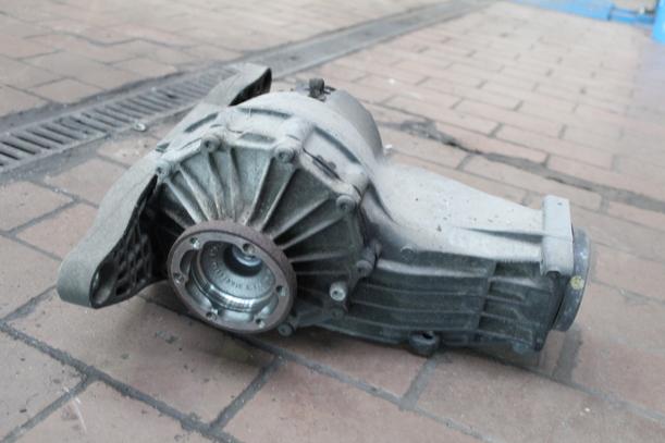 Foto: HINTERACHSGETRIEBE ETS eines Audi A4 Avant 2.5 TDI quattro TS