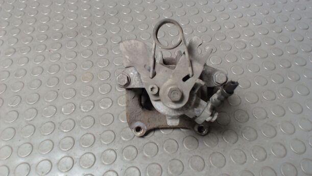 Foto: BREMSSATTEL HINTEN LINKS ( QUATTRO ) eines Audi A4 Avant 2.5 TDI quattro TS