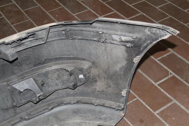 Foto: STOSSFÄNGER/ STOßSTANGE VORN eines VW Polo