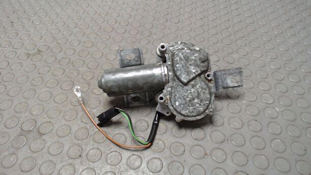 Foto: SCHEIBENWISCHERMOTOR HINTEN eines Ford Sierra