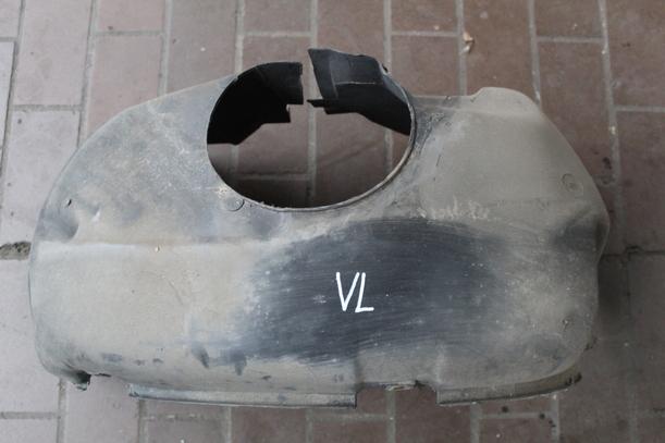 Foto: RADHAUSSCHALE/ INNENRADHAUS VORN RECHTS eines Ford Sierra