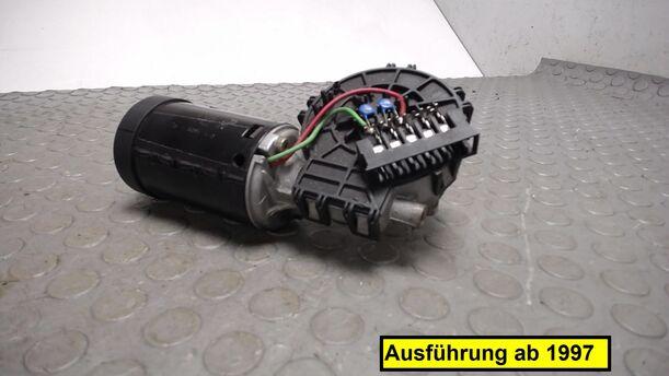 Foto: SCHEIBENWISCHERMOTOR VORN (Facelift) eines Mercedes-Benz C 250 TD TS