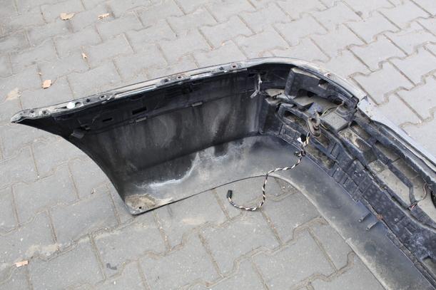 Foto: STOSSFÄNGER/ STOßSTANGE HINTEN ( 4 TÜRER ) eines Peugeot 607 HDI 135 TS