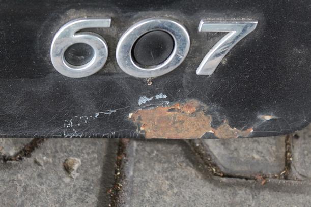 Foto: HECKKLAPPE/ HECKDECKEL eines Peugeot 607 HDI 135 TS