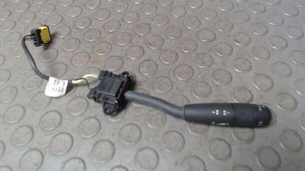 Foto: SCHALTER RADIOFERNBEDIENUNG eines Peugeot 607 HDI 135 TS