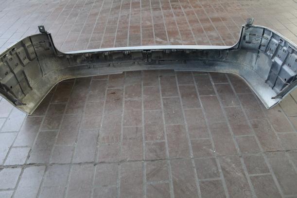Foto: STOSSFÄNGER / STOSSSTANGE HINTEN eines Ford Galaxy TDI CLX
