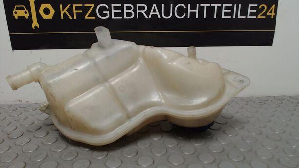 Foto: AUSGLEICHSBEHÄLTER eines Audi A4 1.8
