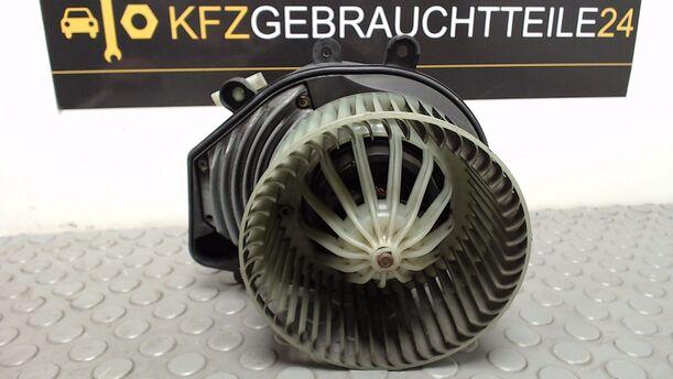 Foto: HEIZUNGSGEBLÄSE eines Audi A4 1.8