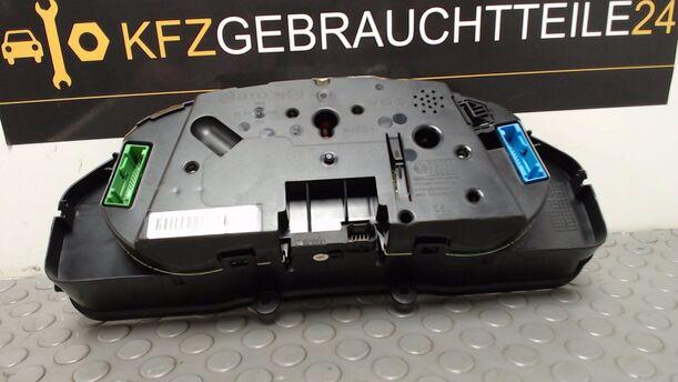 Foto: TACHOEINHEIT / KOMBIINSTRUMENT eines Audi A4 1.8 GL