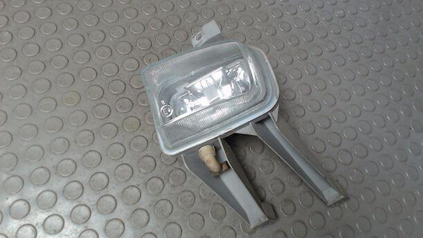 Foto: NEBELSCHEINWERFER LINKS ( MOD 95 ) eines Opel Astra GL