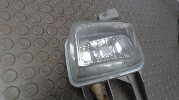 Foto: NEBELSCHEINWERFER LINKS ( MOD 95 ) eines Opel Astra GL