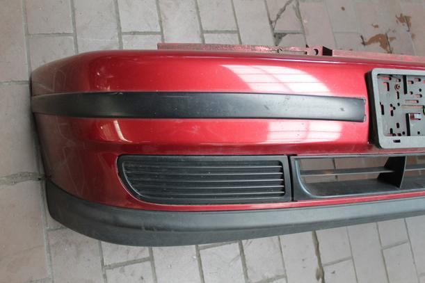 Foto: STOSSFÄNGER/ STOßSTANGE VORN eines Seat Cordoba Vario 1.6i