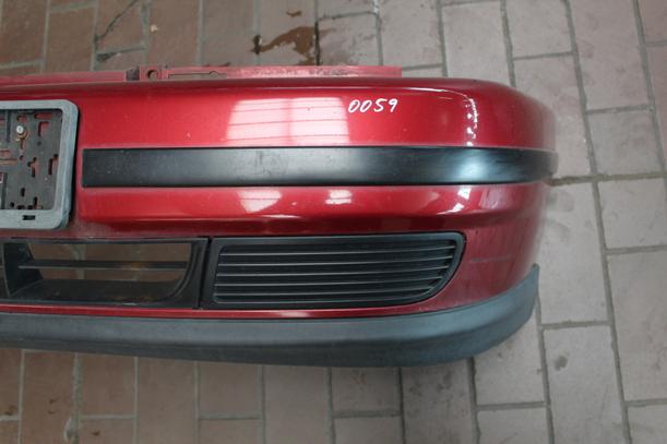 Foto: STOSSFÄNGER/ STOßSTANGE VORN eines Seat Cordoba Vario 1.6i