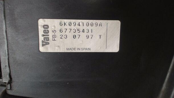 Foto: SCHEINWERFER LINKS eines Seat Cordoba Vario 1.6i