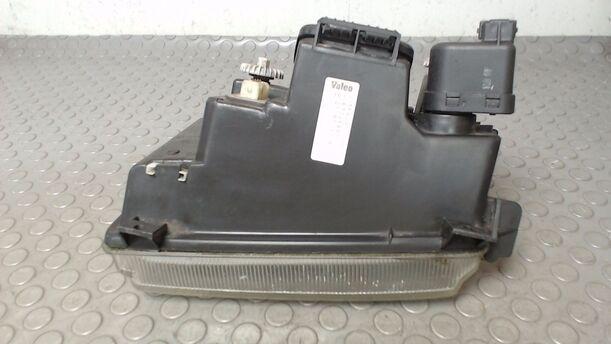 Foto: SCHEINWERFER RECHTS eines Seat Cordoba Vario 1.6i