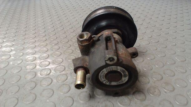 Foto: PUMPE SERVOLENKUNG/ SERVOPUMPE eines Seat Cordoba Vario 1.6i