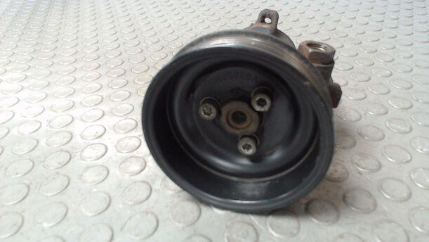 Foto: PUMPE SERVOLENKUNG/ SERVOPUMPE eines Seat Cordoba Vario 1.6i