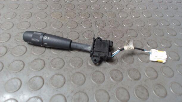 Foto: TEMPOMATSCHALTER eines Peugeot 607 HDI 135 TS
