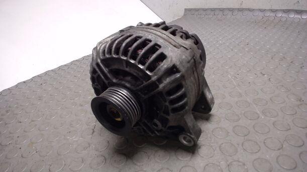 Foto: LICHTMASCHINE eines Citroen C5 Kombi 2.2 HDI SX